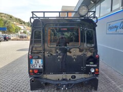 Land Rover Defender 110 SE