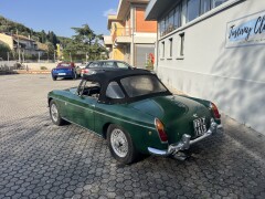 MG B Roadster