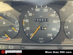 Mercedes Benz 250 Lang Pullmann, Stretchlimousine W123 