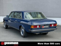 Mercedes Benz 250 Lang Pullmann, Stretchlimousine W123 