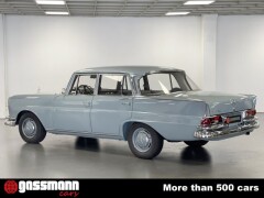 Mercedes Benz 220 SEB Heckflosse W111 