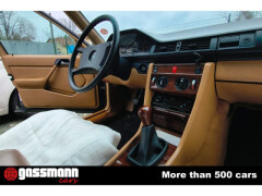 Mercedes Benz 200 Limousine W124 