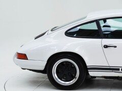 Porsche 911 3.2 Backdating 911R \'84 