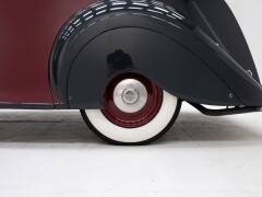 Bentley MK6 Saloon by James Young \'48 