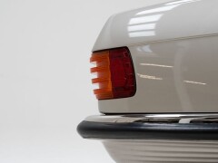 Mercedes Benz 380 SL + hardtop \'85 