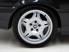 BMW  325i \'93 