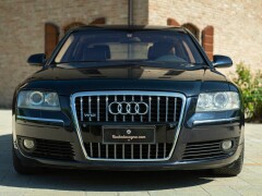 Audi A8 L W12 