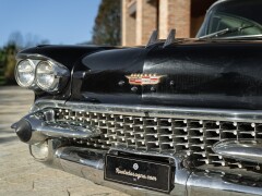 Cadillac SPECIAL SERIES 62 FLEETWOOD SEDAN 