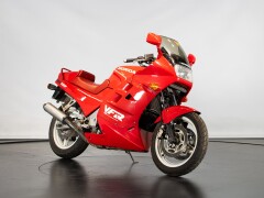 Honda VFR 750 