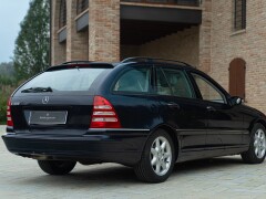 Mercedes Benz C 320 