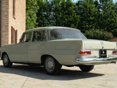 Mercedes Benz 200 CODINE 