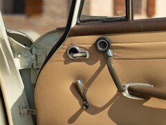 Mercedes Benz 200 CODINE 