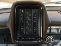 Mercedes Benz 200 CODINE 