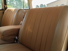 Mercedes Benz 200 CODINE 