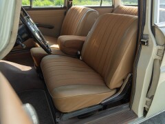 Mercedes Benz 200 CODINE 