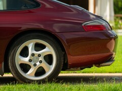 Porsche 996 (911) CARRERA 