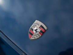 Porsche 928 