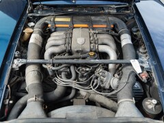 Porsche 928 