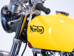 Norton COMMANDO 750 ROADSTER       