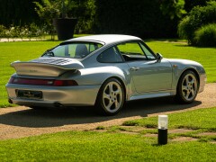 Porsche PORSCHE 993 (911) TURBO 