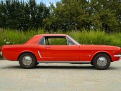 Ford MUSTANG COUPÈ 