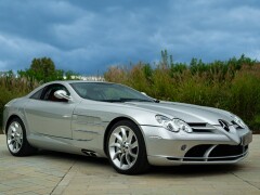 Mercedes Benz SLR MCLAREN 