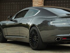 Aston Martin RAPIDE 