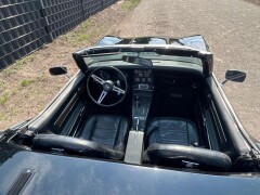 Chevrolet Corvette Stingray Cabrio 